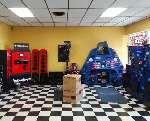 Custom Vehicle Upgrades | Mountain Gain Electronics Custom Vehicle Upgrades | Mountain Gain Electronics